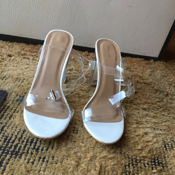 Women’s PrettyLittleThing nude clear block heel sandal - Picture 11 of 16